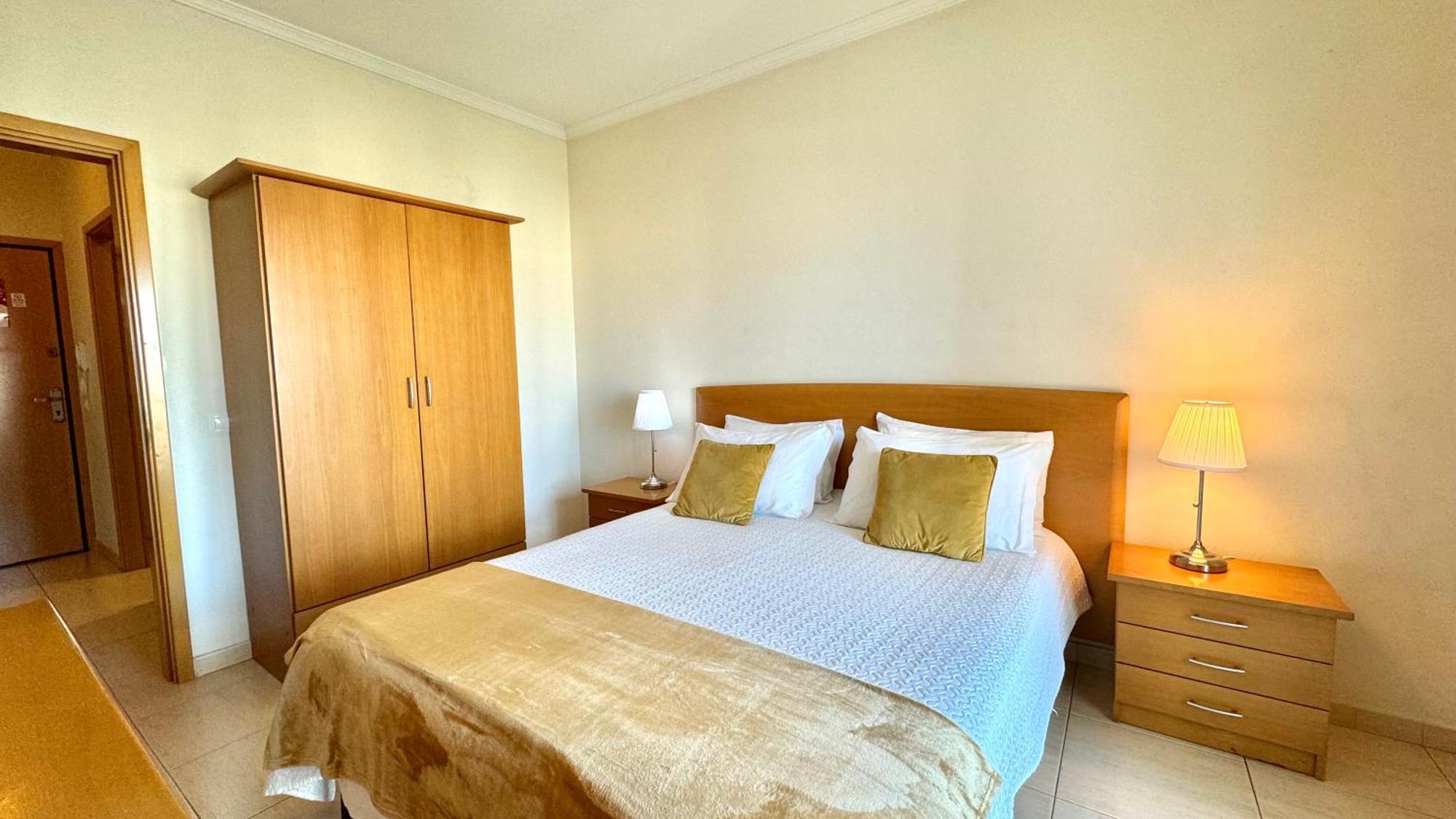 Praia Da Rocha, 502, Charming Apartment, Air Conditioning, Swimming Pool,Free Wifi, Faia By Ig Portimão Exterior foto
